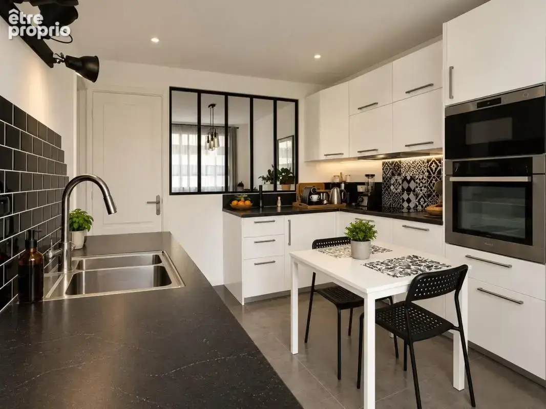 Située à Mériel, cette maison familiale offre une distribution fonctionnelle ainsi qu’un beau potentiel d’évolution - photo 4