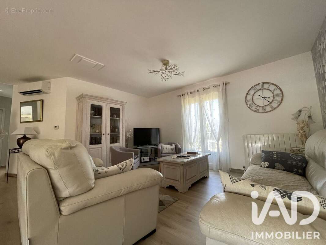 Maison 140 m² à Trausse  - photo 3