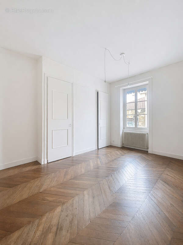 Appartement à LYON-6E