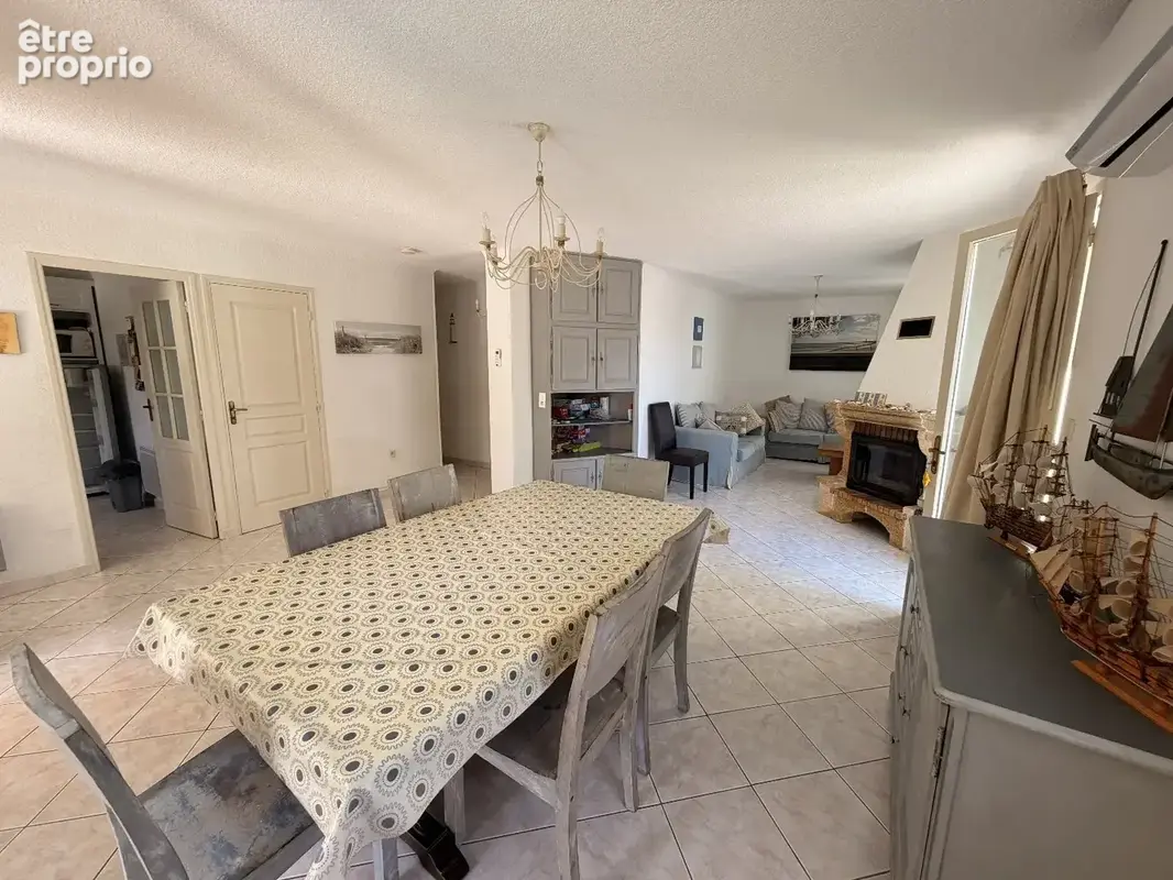 Maison de charme  172 m²  5 chambres  beaux volumes - photo 3