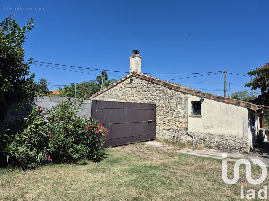 Photo 2 - Maison à JAU-DIGNAC-ET-LOIRAC