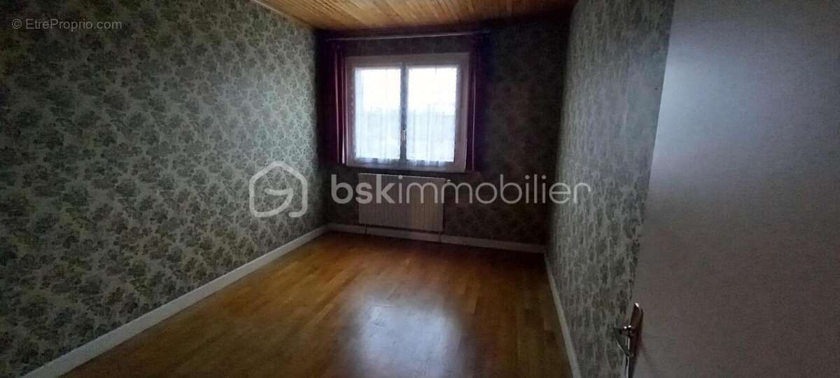 Maison à FAYL-BILLOT