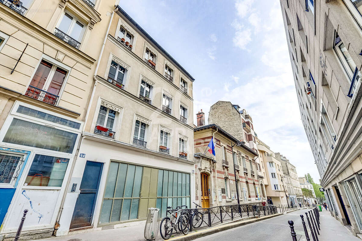 Appartement à PARIS-20E