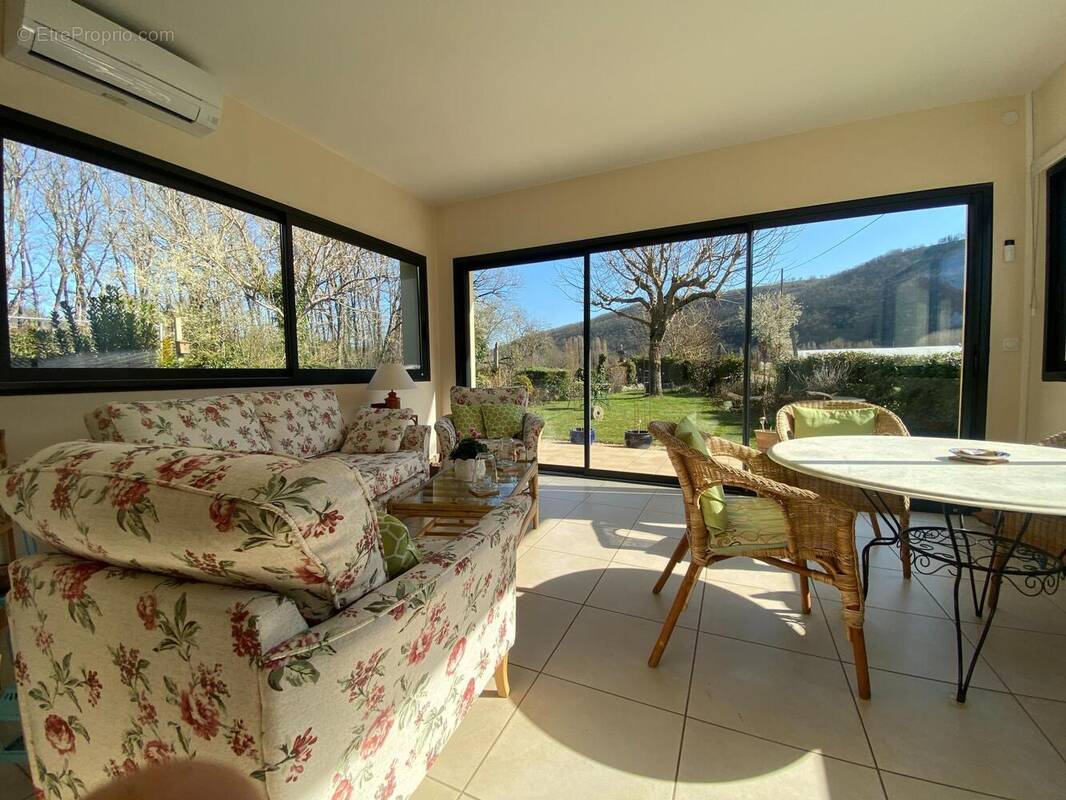 Photo 1 - Maison à CADRIEU