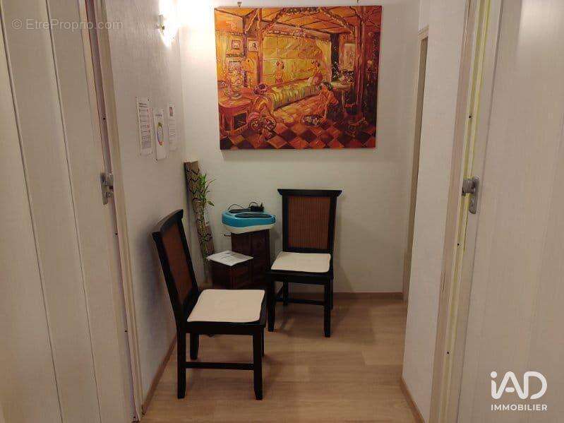 Photo 7 - Commerce à AMILLY