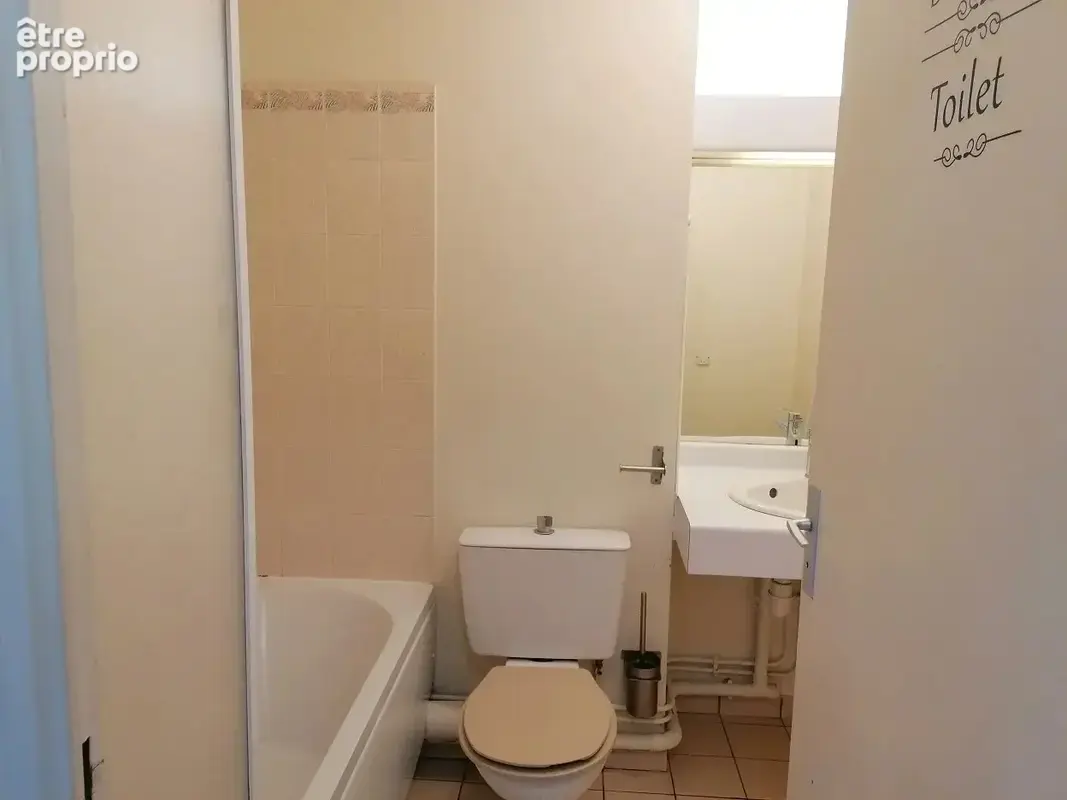 Livry gargan limite le raincy studio 31 m² cave et parking - photo 5