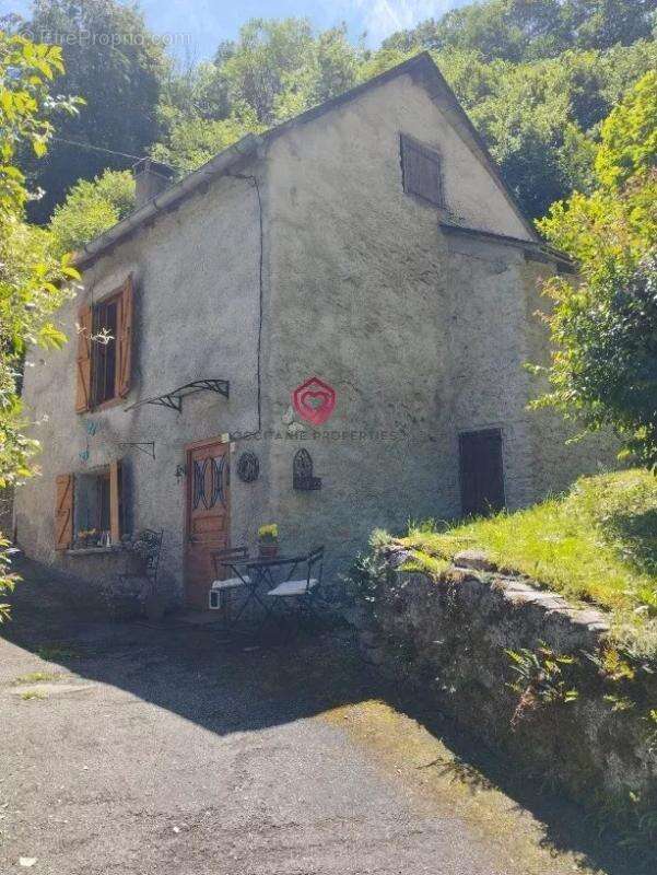Maison à COUFLENS