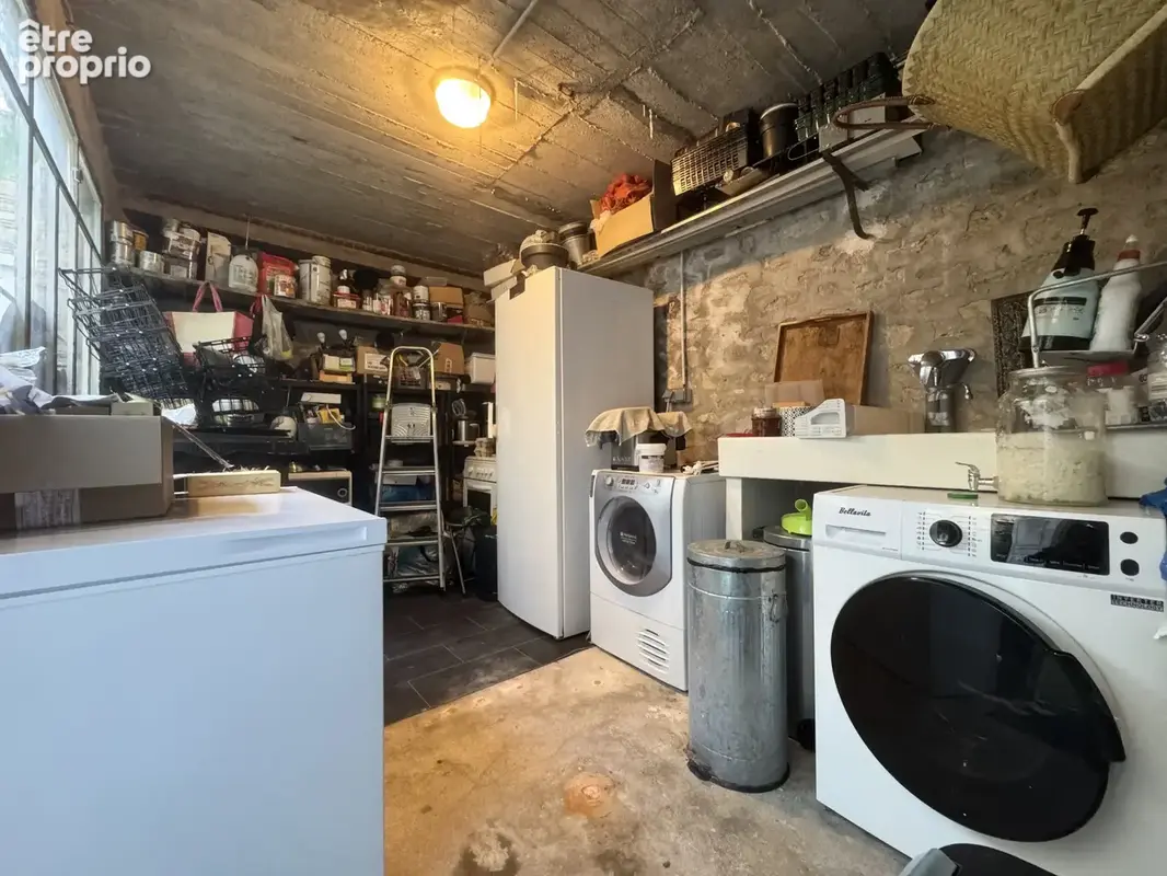 Jolie maison de ville avec 5 chambres, terrasse et stationnement privatif ! - photo 24