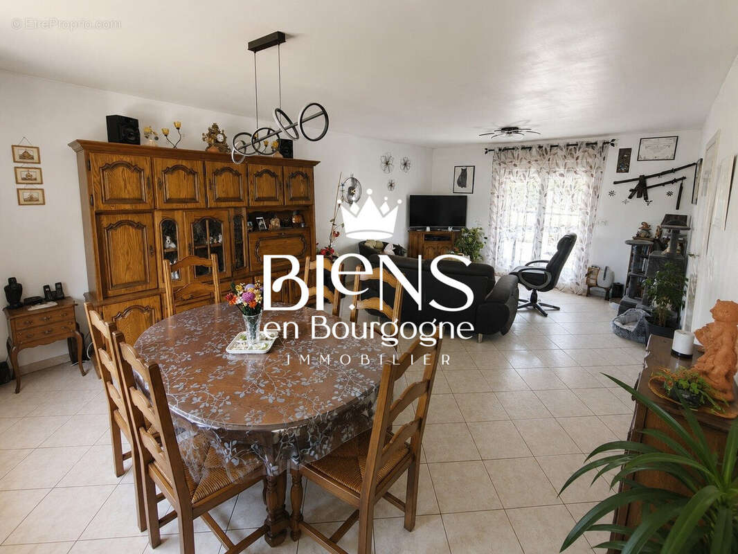 Maison 136 m² à Seurre  - photo 6