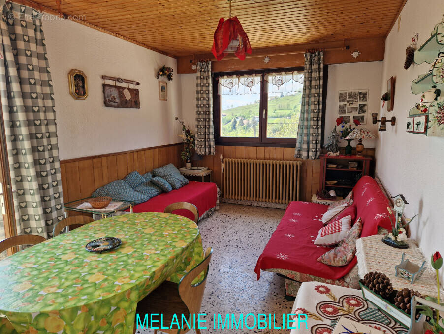 Appartement à LA BRESSE