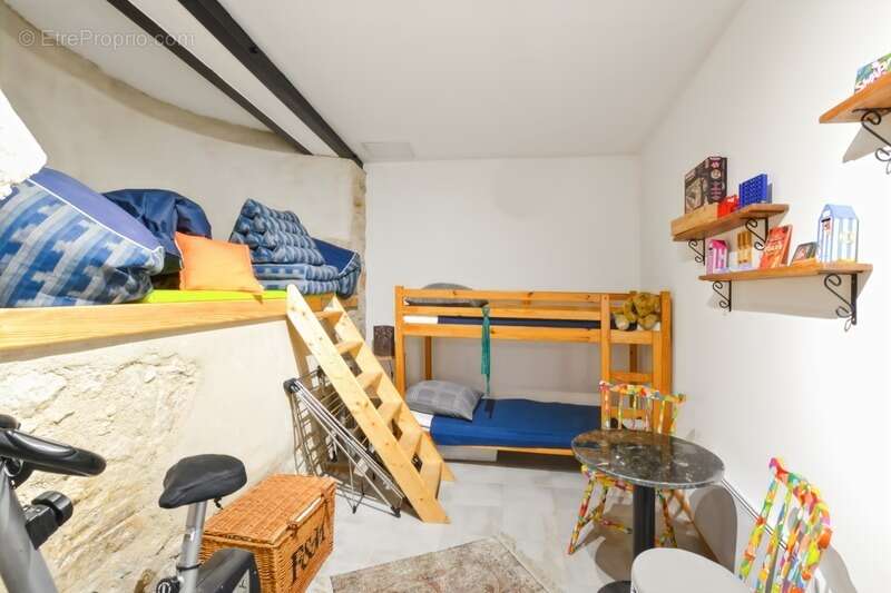 Maison à CAUSSES-ET-VEYRAN