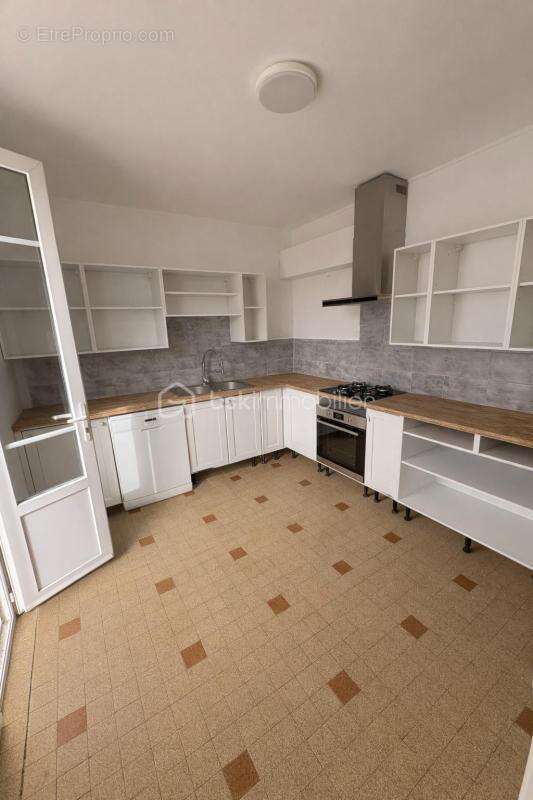 Maison beau potentiel - photo 7