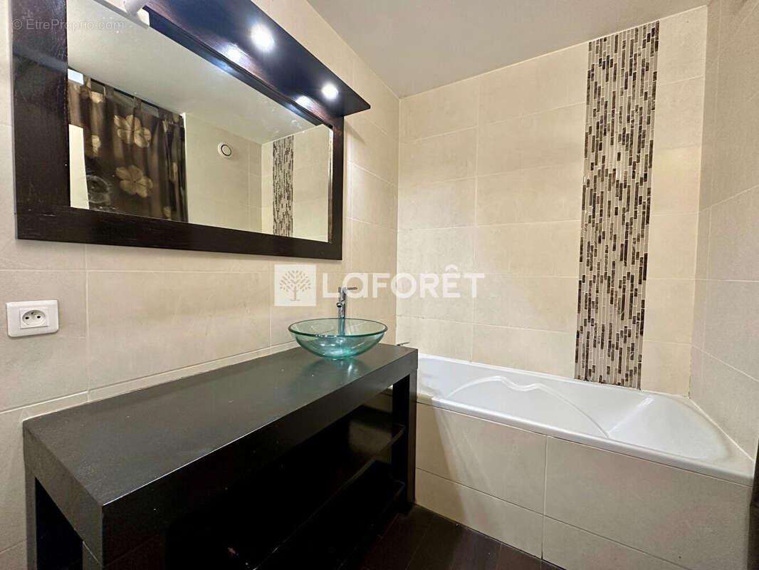 Appartement à ATHIS-MONS