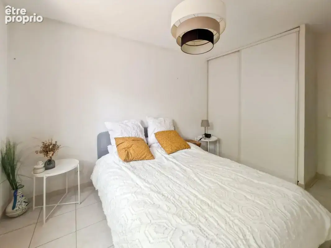 Saint-Georges-les-Bains — Maison Plain-pied 122m² familial dans un havre de paix - 4 chambres - Garage - photo 11