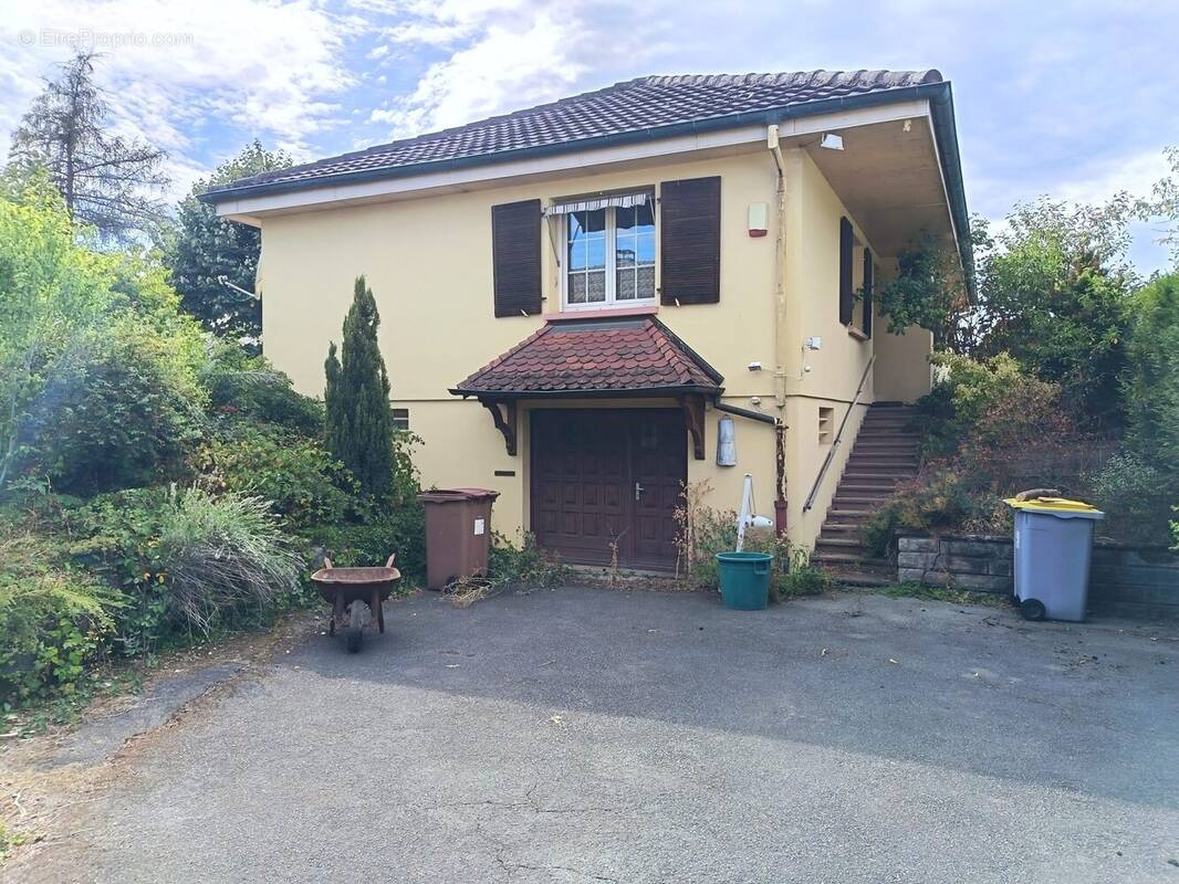 Maison à DANJOUTIN