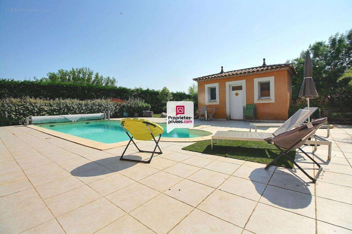 Maison à SAINT-THEODORIT