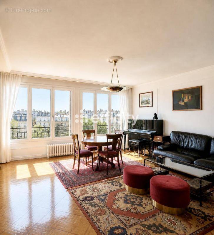 Appartement à PARIS-20E