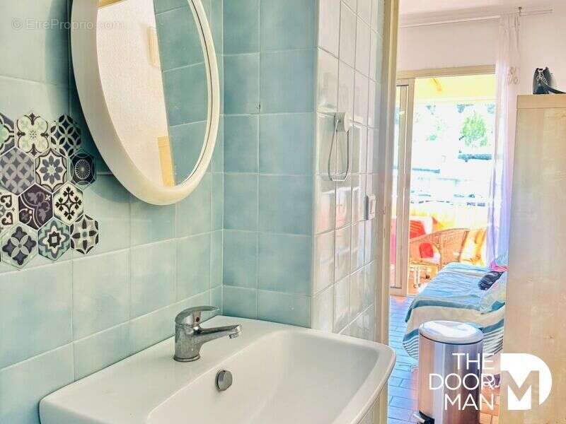 Appartement à SANARY-SUR-MER