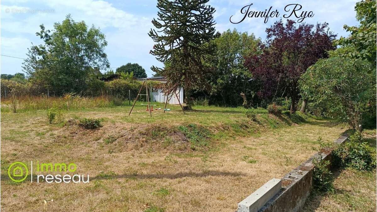 Maison 146 m² à La Chapelle-En-Juger  - photo 11
