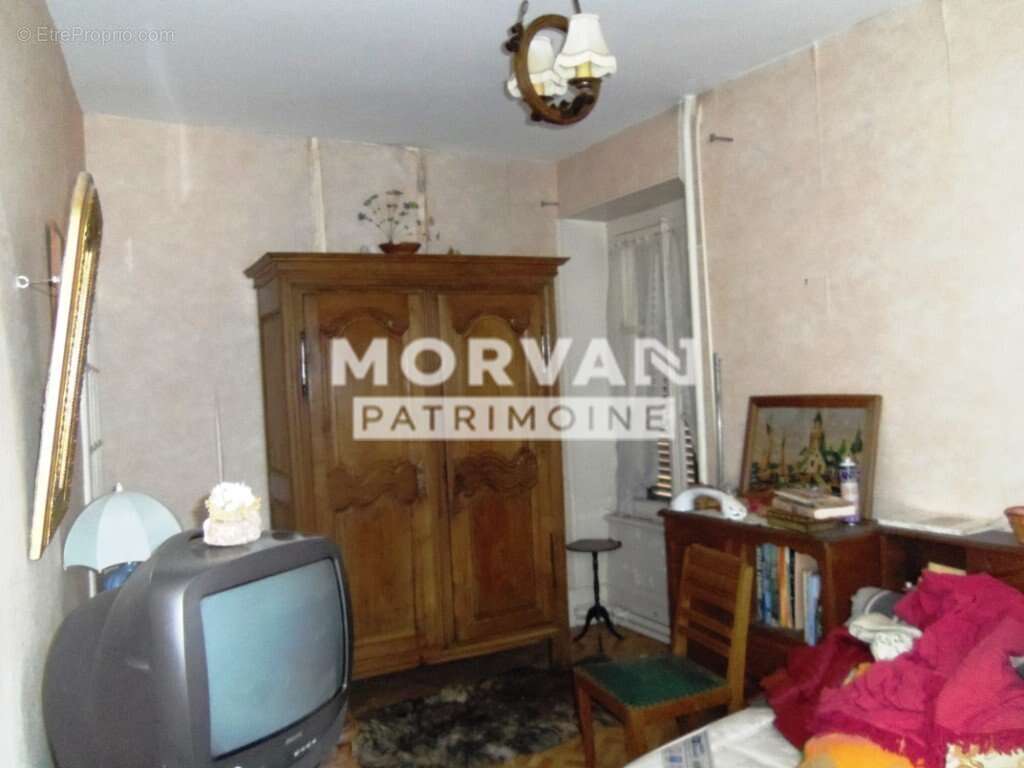 Maison à SAINT-SAULGE