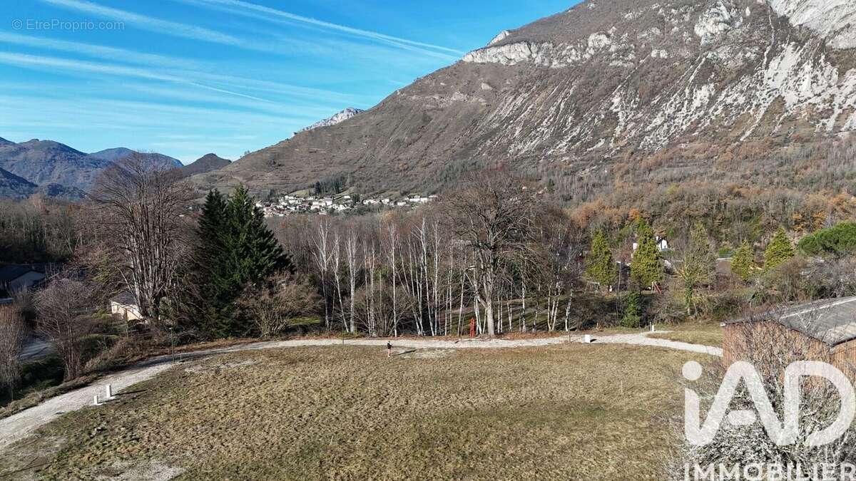 Terrain 557 m² à Lassur  - photo 2
