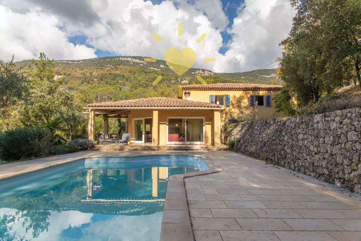 BARGEMON :  Villa Contemporaine- 6 pièces avec piscine chauffée - photo 32