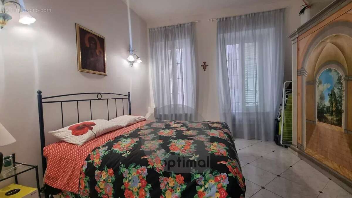 Appartement à MENTON