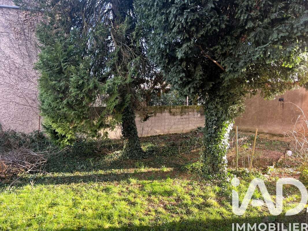 Appartement 42 m² à Dijon  - photo 7