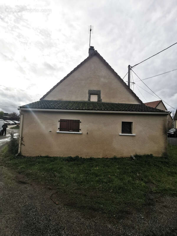 Maison à SAINT-HILAIRE