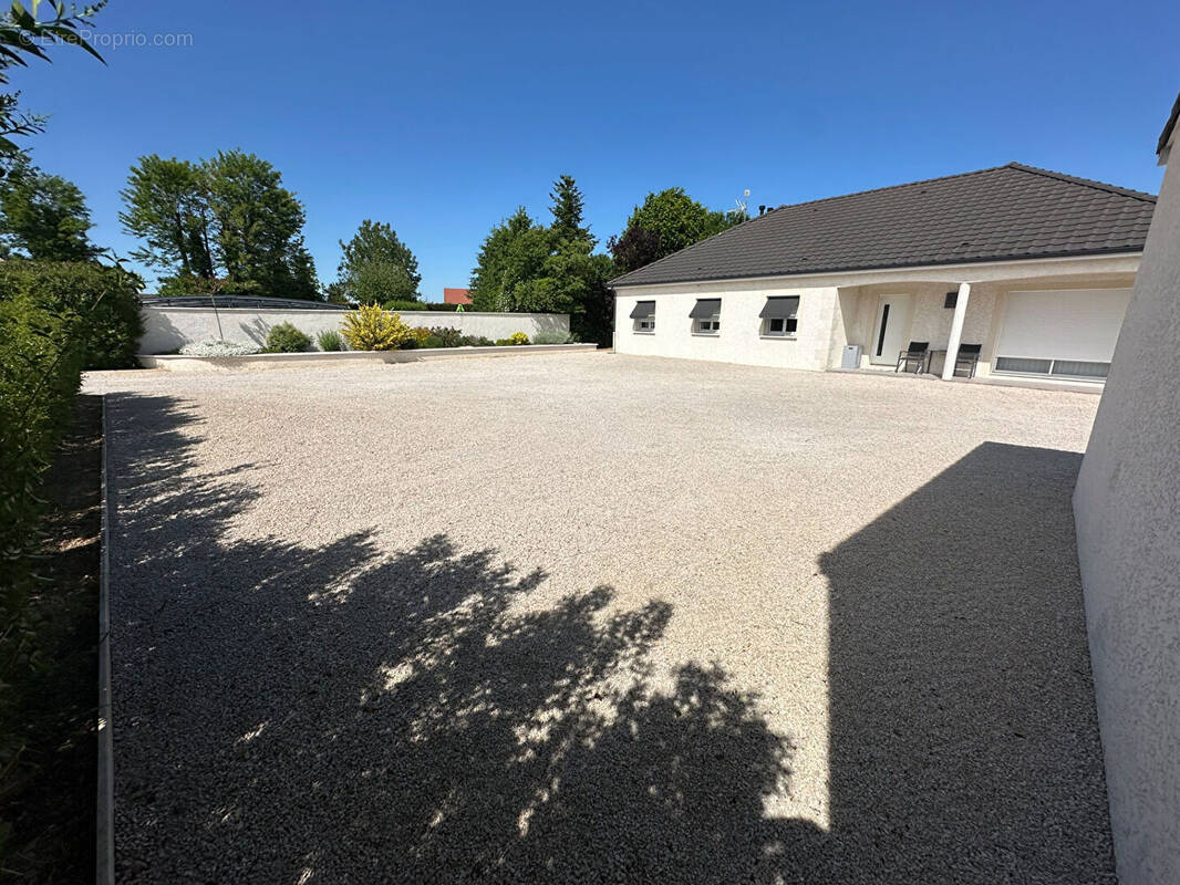 Photo 1 - Maison à CHEVIGNY-EN-VALIERE