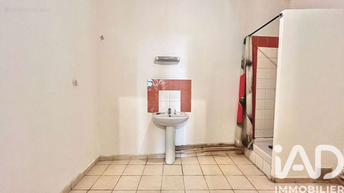 Appartement 50 m² à Toulon  - photo 6