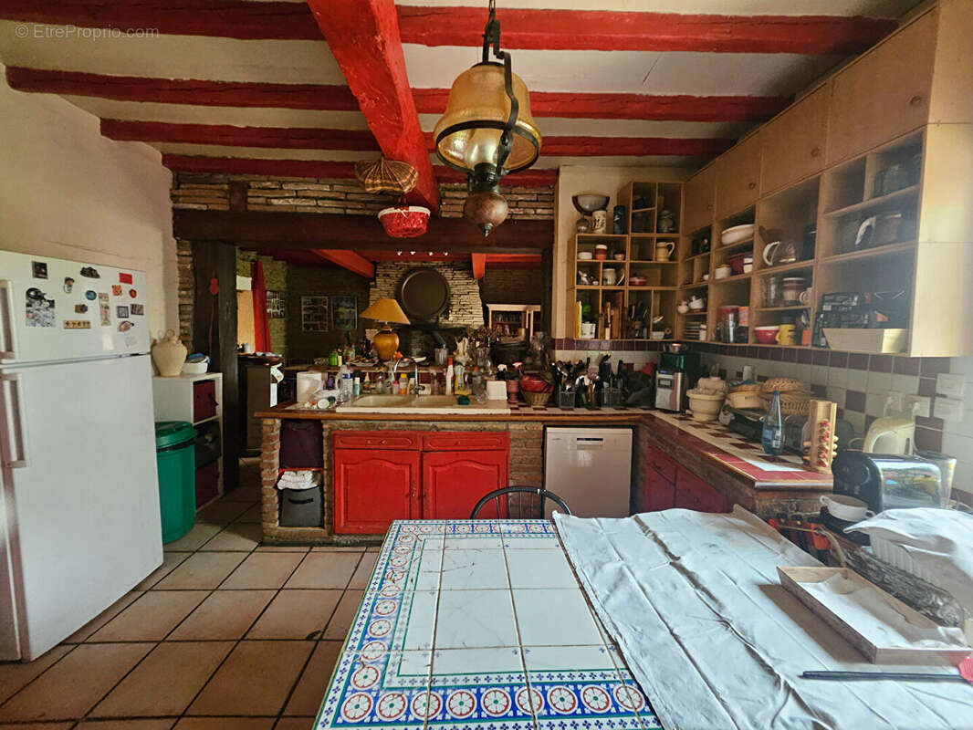 Maison Saint Rustice 5 pièces, 5 chambres. - photo 12