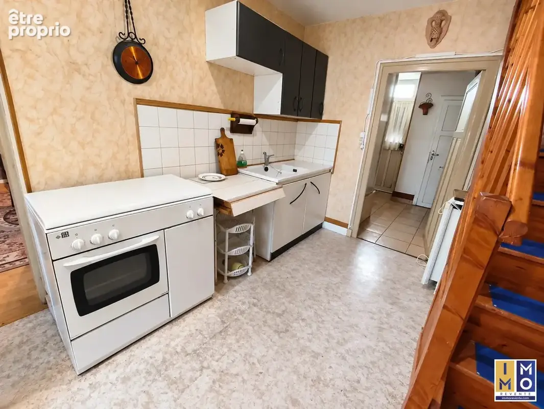 Maison 5 pièces 90 m² à vendre à Charentonnay (18140) - photo 5