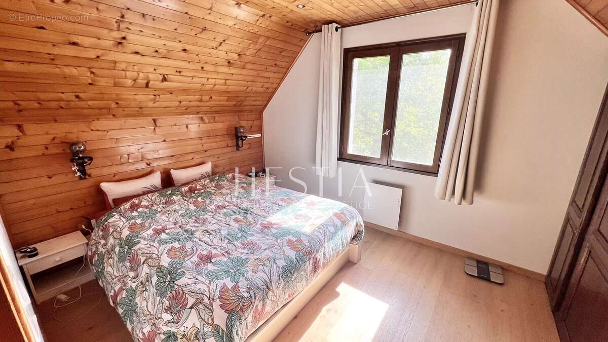 Maison à NAVES-PARMELAN