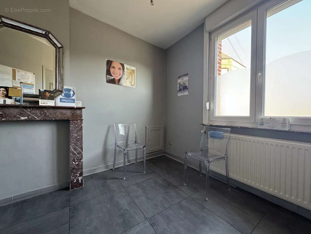 Commerce à WALINCOURT-SELVIGNY