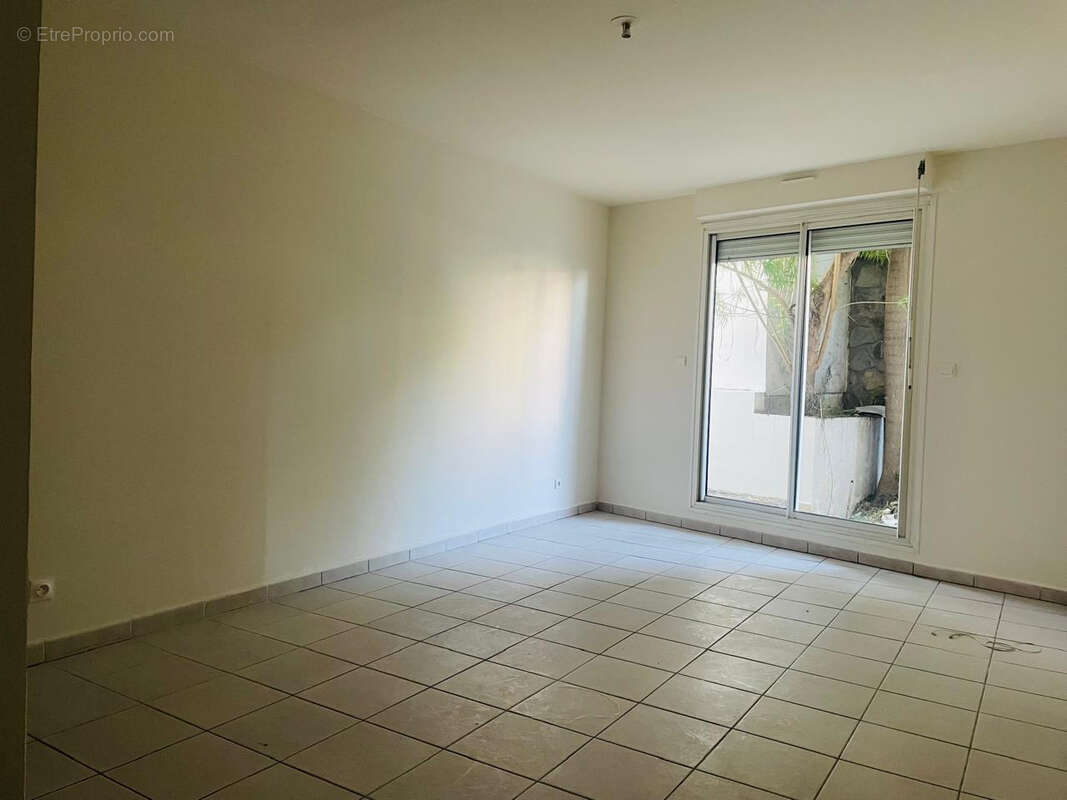 Appartement à SAINT-DENIS