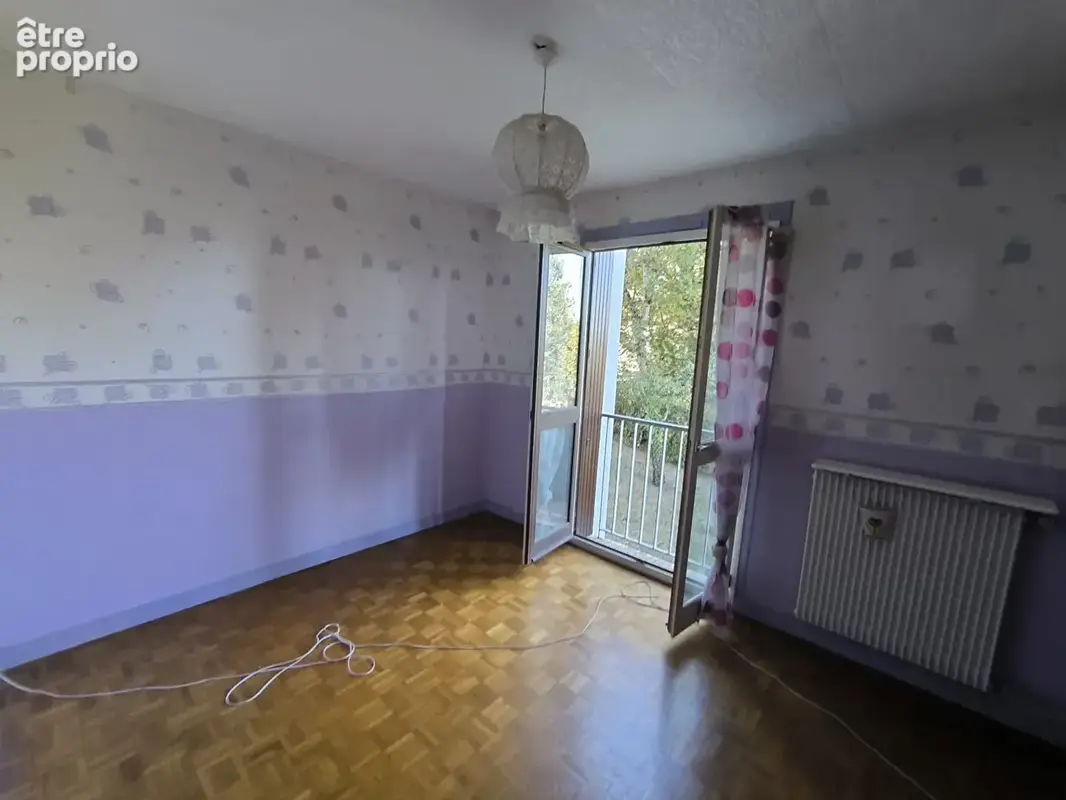 Appartement  Saint-Genest Lerpt 4 pièce(s) 77.69 m2 - photo 8