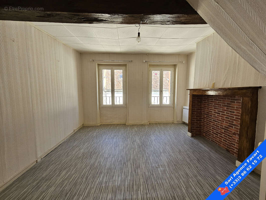 Maison à BRIENON-SUR-ARMANCON