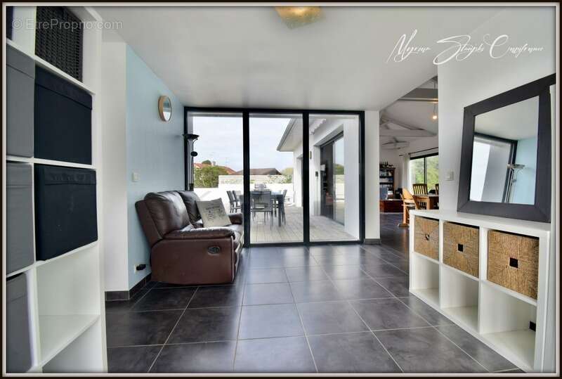 VILLA de plain-pied à vendre 7 pièces SOUSTONS (40) 158 m² environ, proche du lac - photo 8