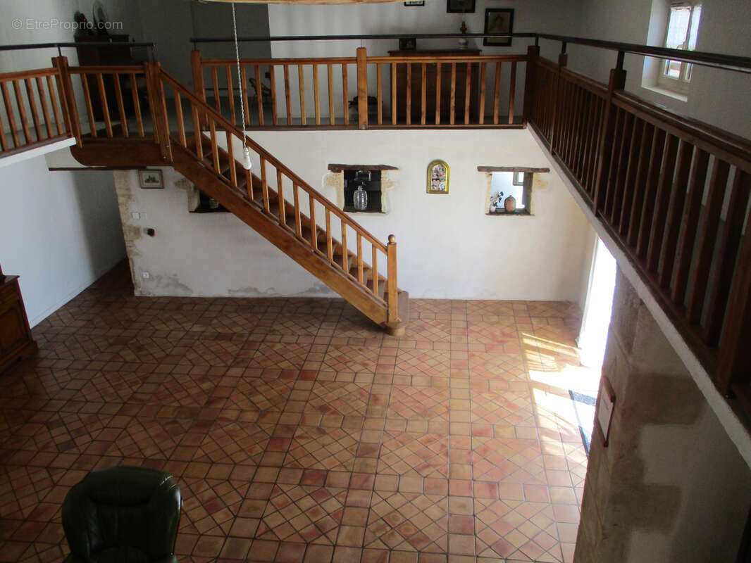 Maison à CEAUX-EN-COUHE
