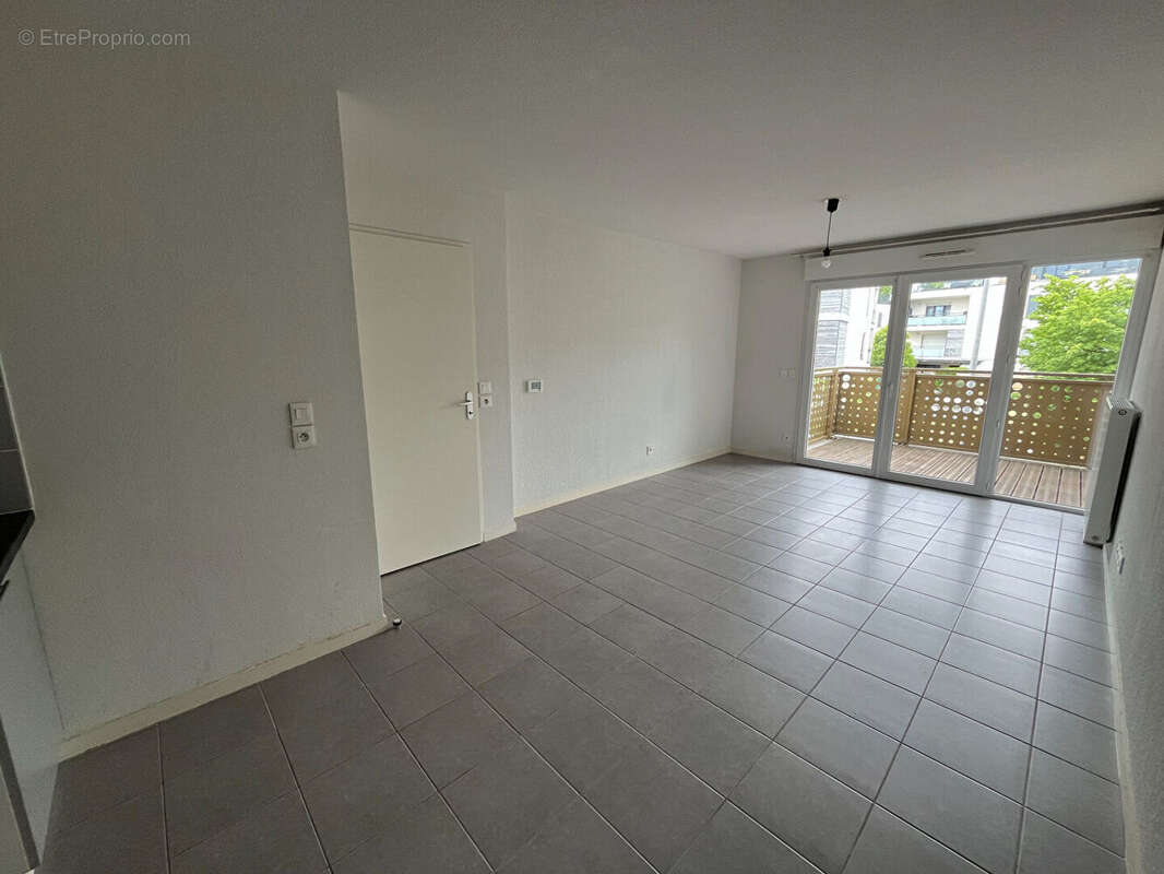 Appartement à VILLENAVE-D'ORNON