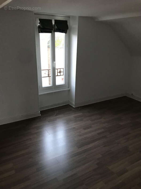 Appartement à CERCY-LA-TOUR