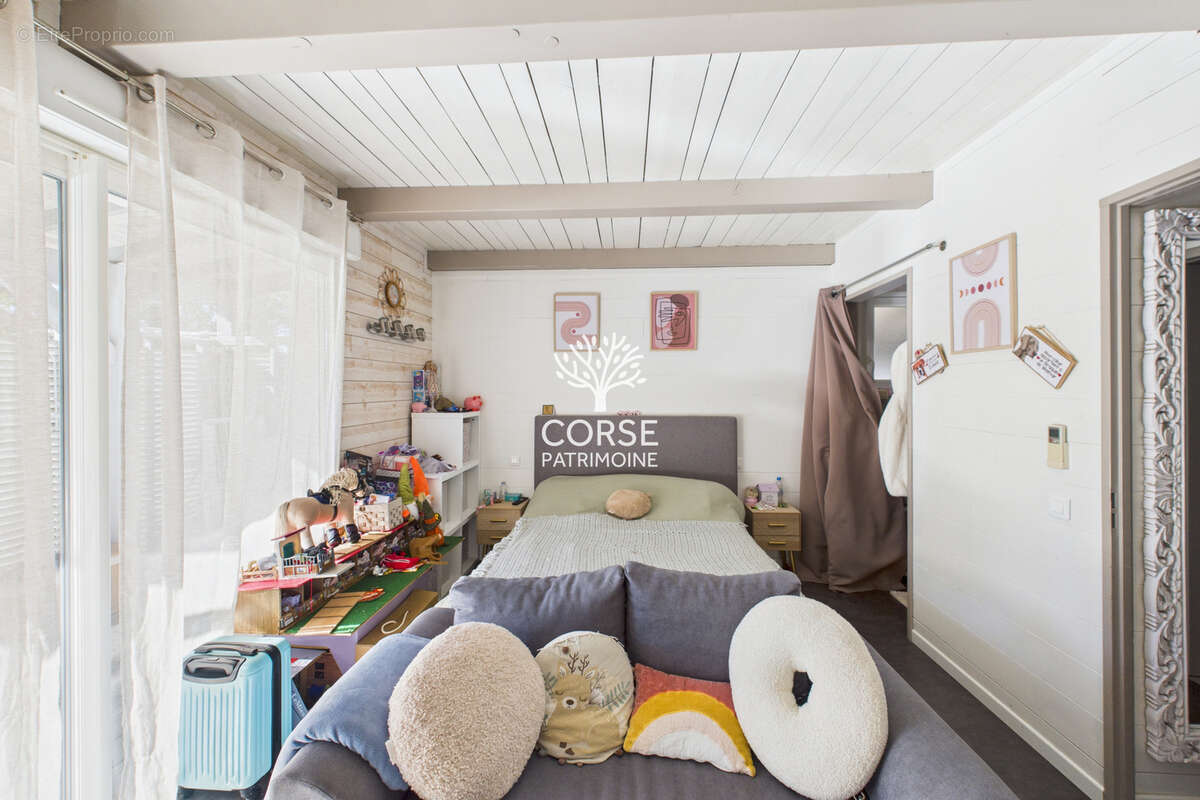 Maison à PORTO-VECCHIO