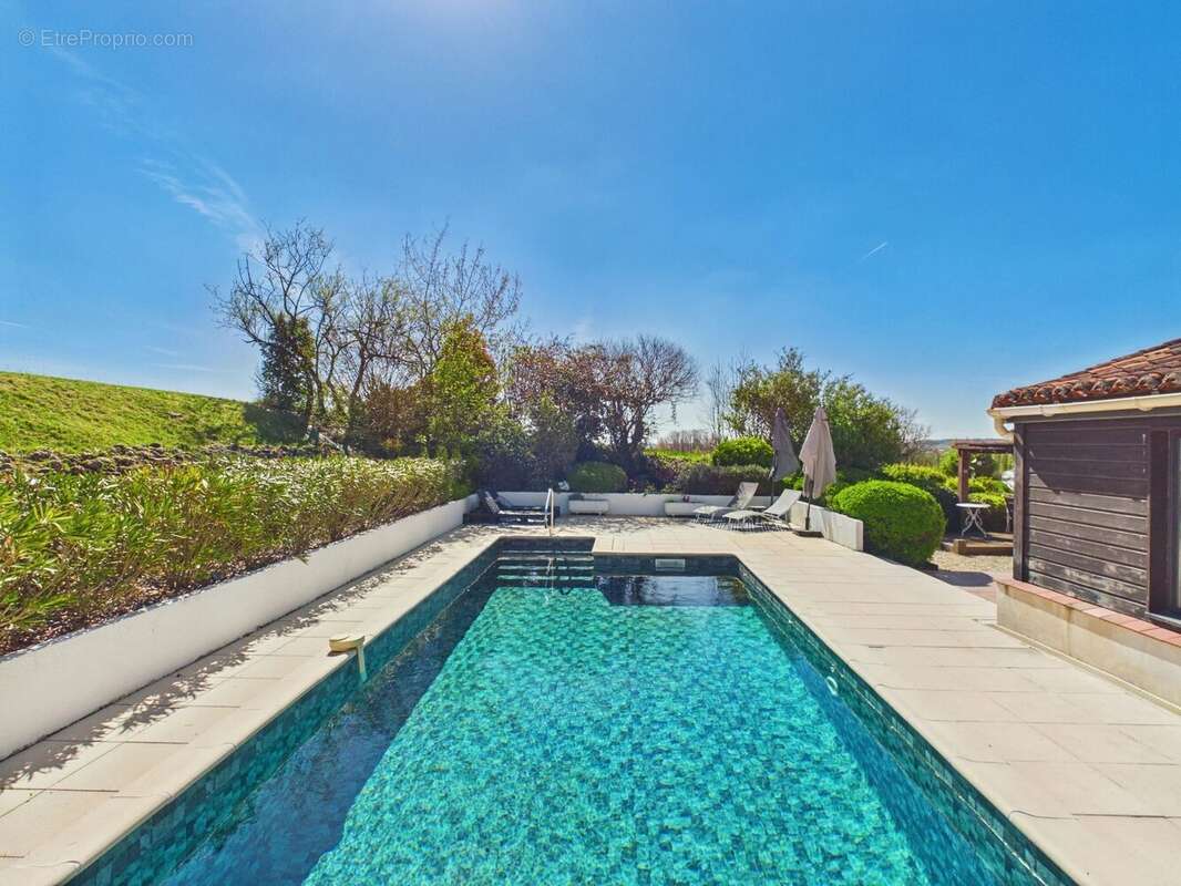 Maison à SAINT-SEVERIN