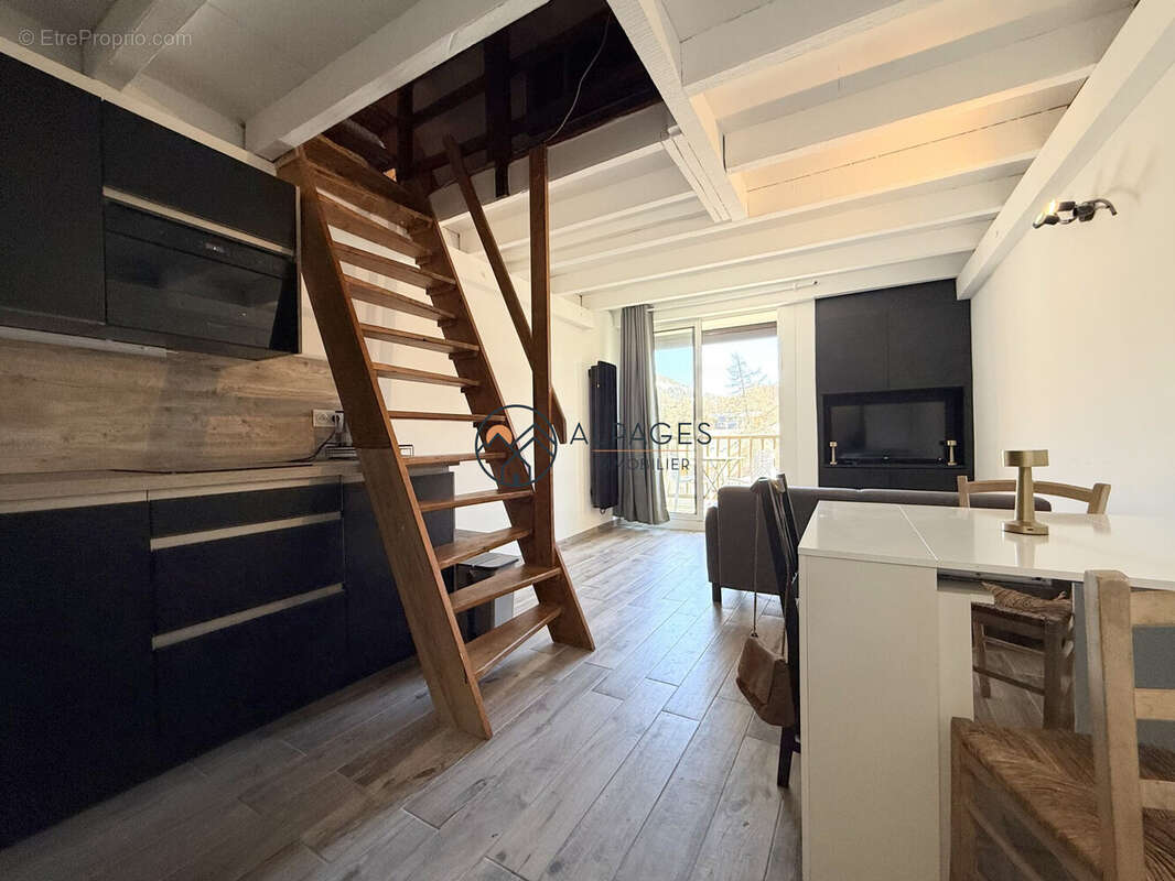 Appartement à VARS