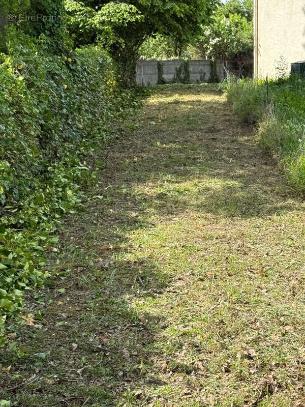 Terrain à RAMBOUILLET