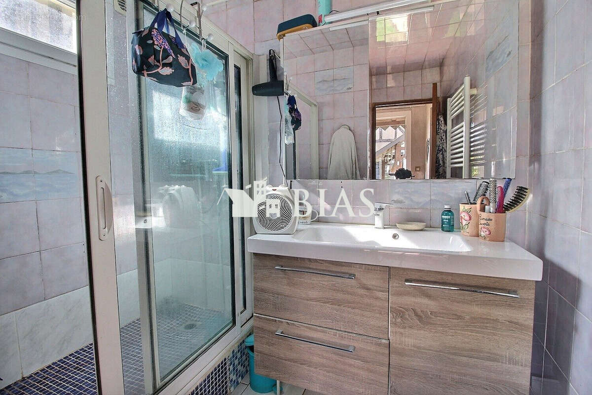 Maison à SAINT-SAENS