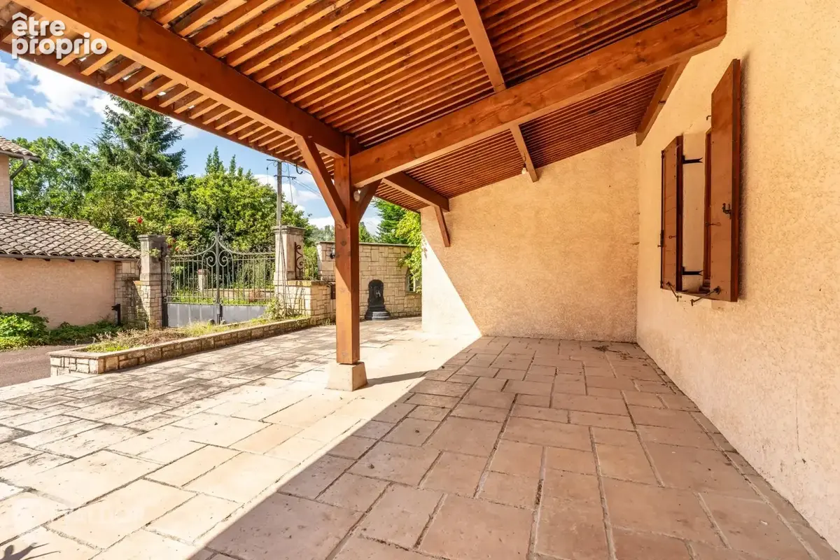 Grande maison de village avec jardin et 4 chambres - photo 2