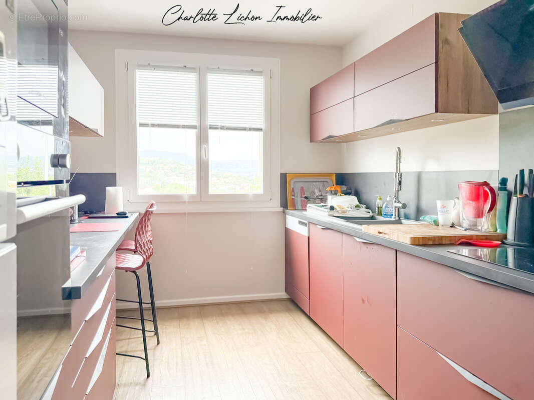 Appartement à ROMAGNAT