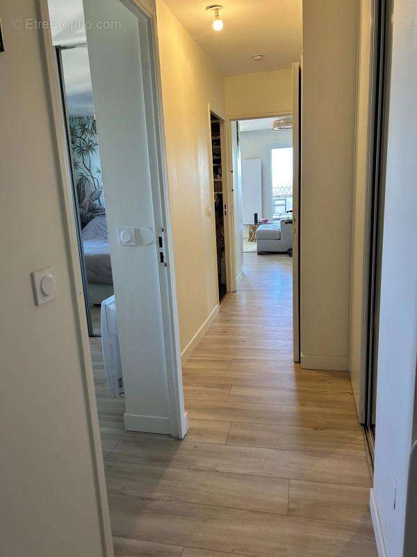 Appartement à MALLEMORT